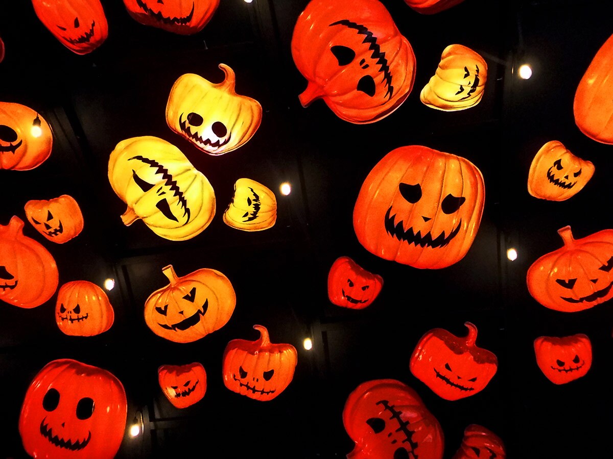 Decorative jack-o'-lanterns at Hauntoween L.A. | Sandi Hammerlein