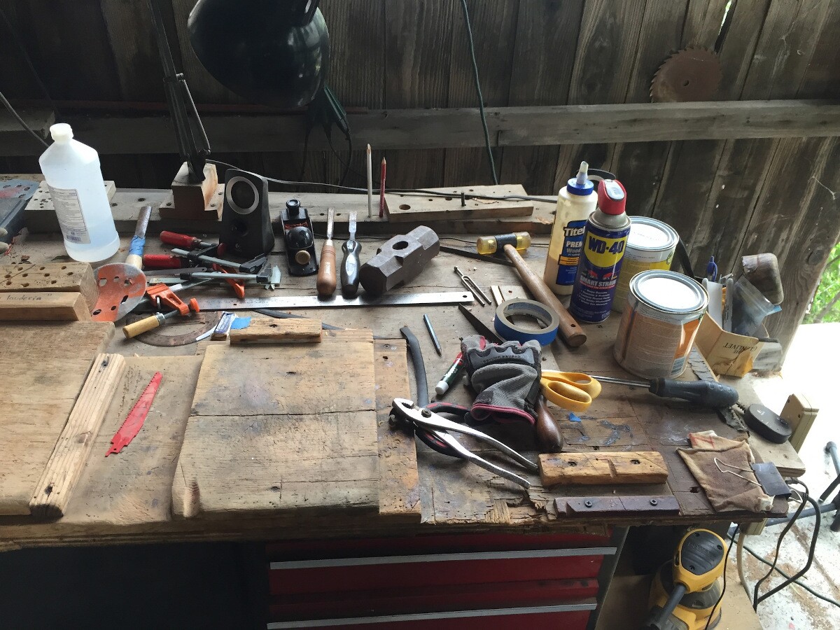 César Castro's workshop