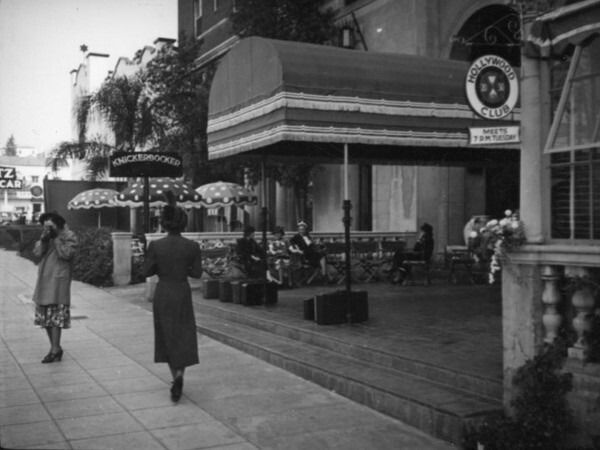 Front entrance of the Knickerbocker Hotel | Security Pacific National Bank Collection, Los Angeles Public Library
