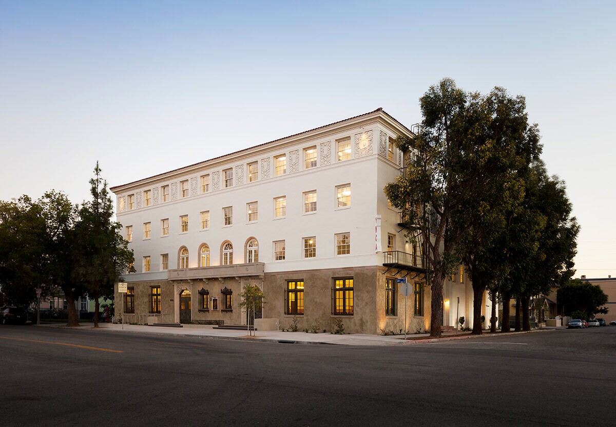 The 28th Street Apartments | Courtesy of Eric Staudenmaier/ Koning Eizenberg Architecture