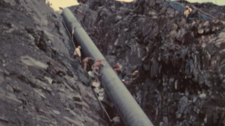 Alaska Pipeline: Thompson Pass