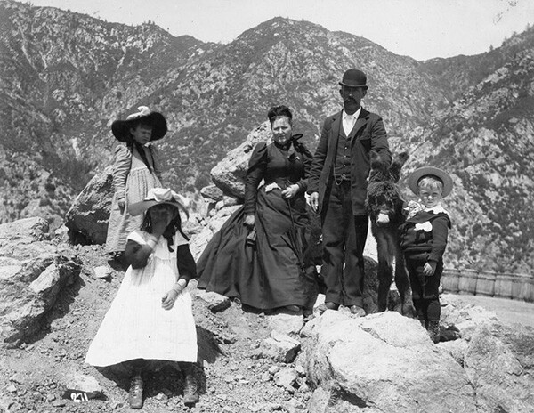 Family photo taken on Mount Lowe. | Courtesy of the Los Angeles Public Library