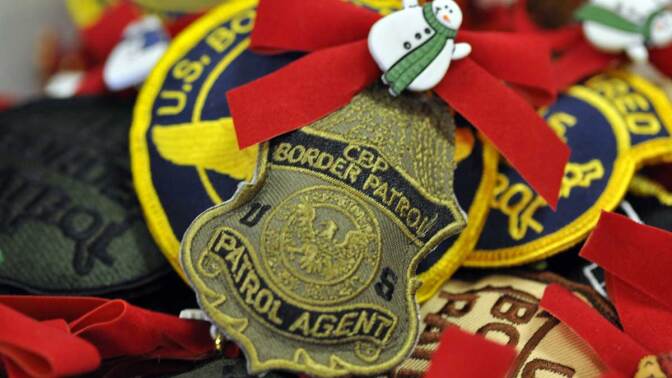 Border Patrol badge | Jonahtan McIntosh / Flickr / CC BY 2.0