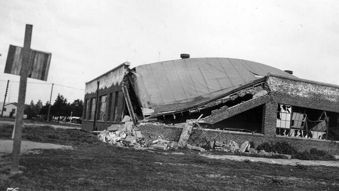 Compton Junior High School after 1933 quake