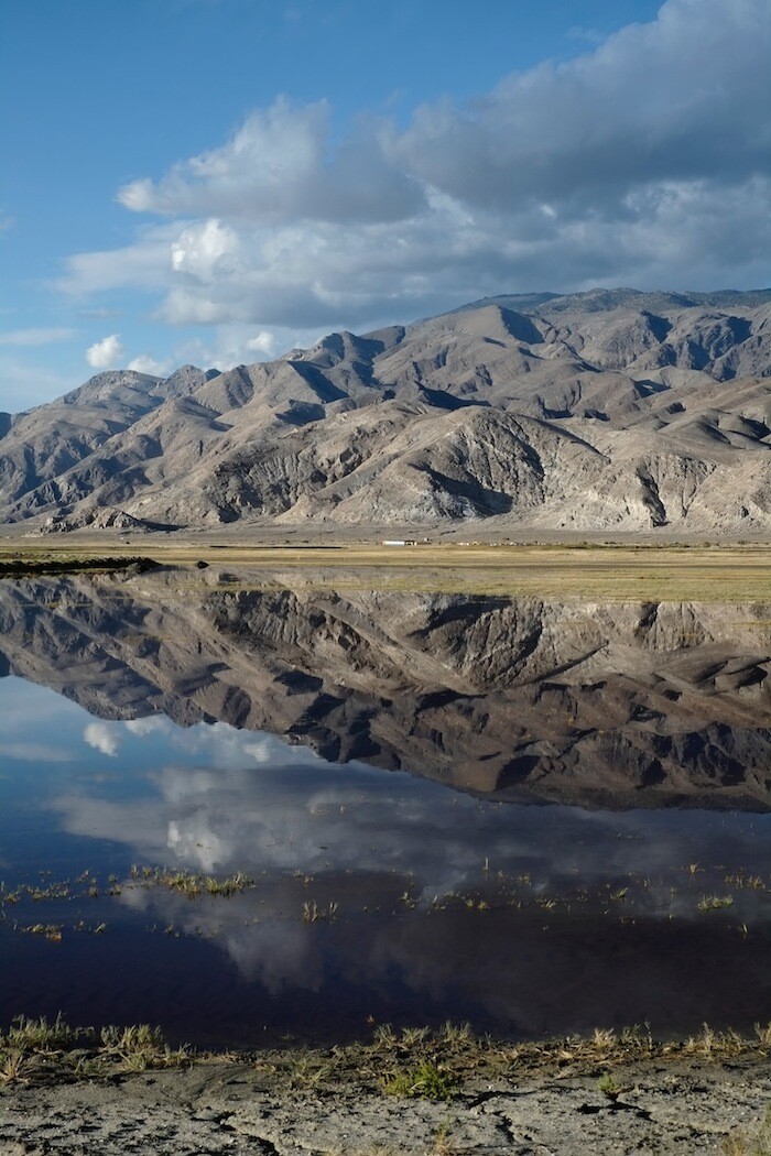 33_owens_lake_land_art_nuvis_ladwp.jpg