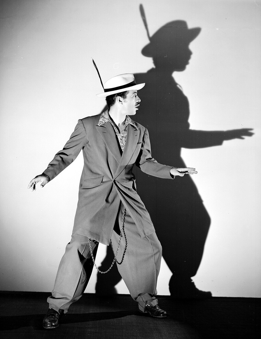 Germán Valdés "Tin Tan" as a pachuco