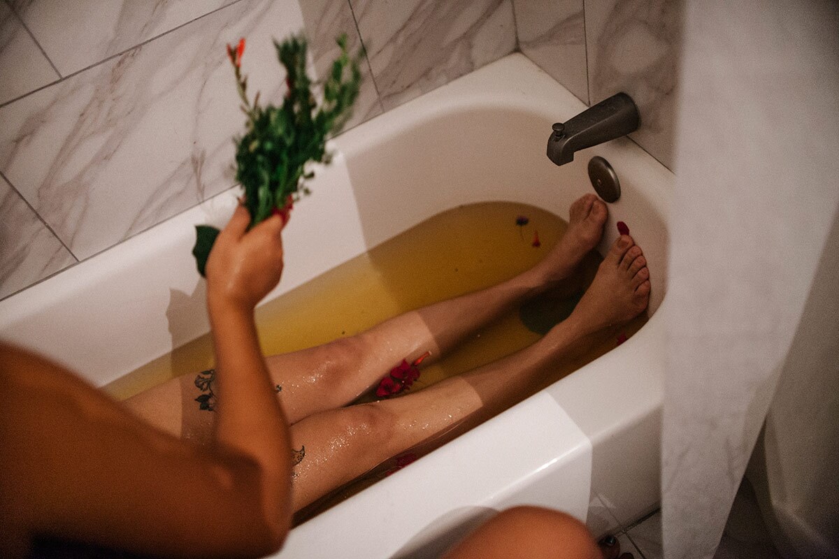 Panquetzani's herbal bath for new mothers has water infused with rose and calendula. | Samanta Helou Hernandez