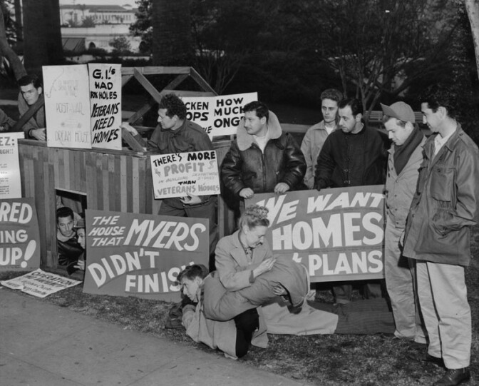 Despite its military namesake, the park was the site of numerous protests. In 1947, veterans of WWII camped out in MacArthur Park to bring attention to the lack of affordable housing in Los Angeles.