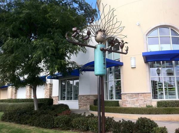 Statue at Plaza El Segundo