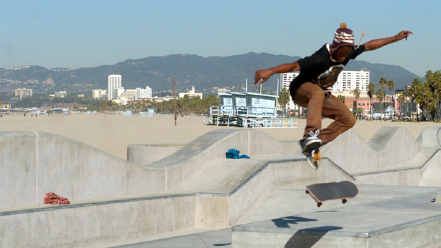 VFG_Recreation_SkateboardRollerblade.jpg