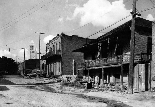 Olvera Street before restoration | Security Pacific National Bank Collection, Los Angeles Public Library