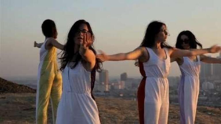 The Sunland Dancers at Flat Top Hill
