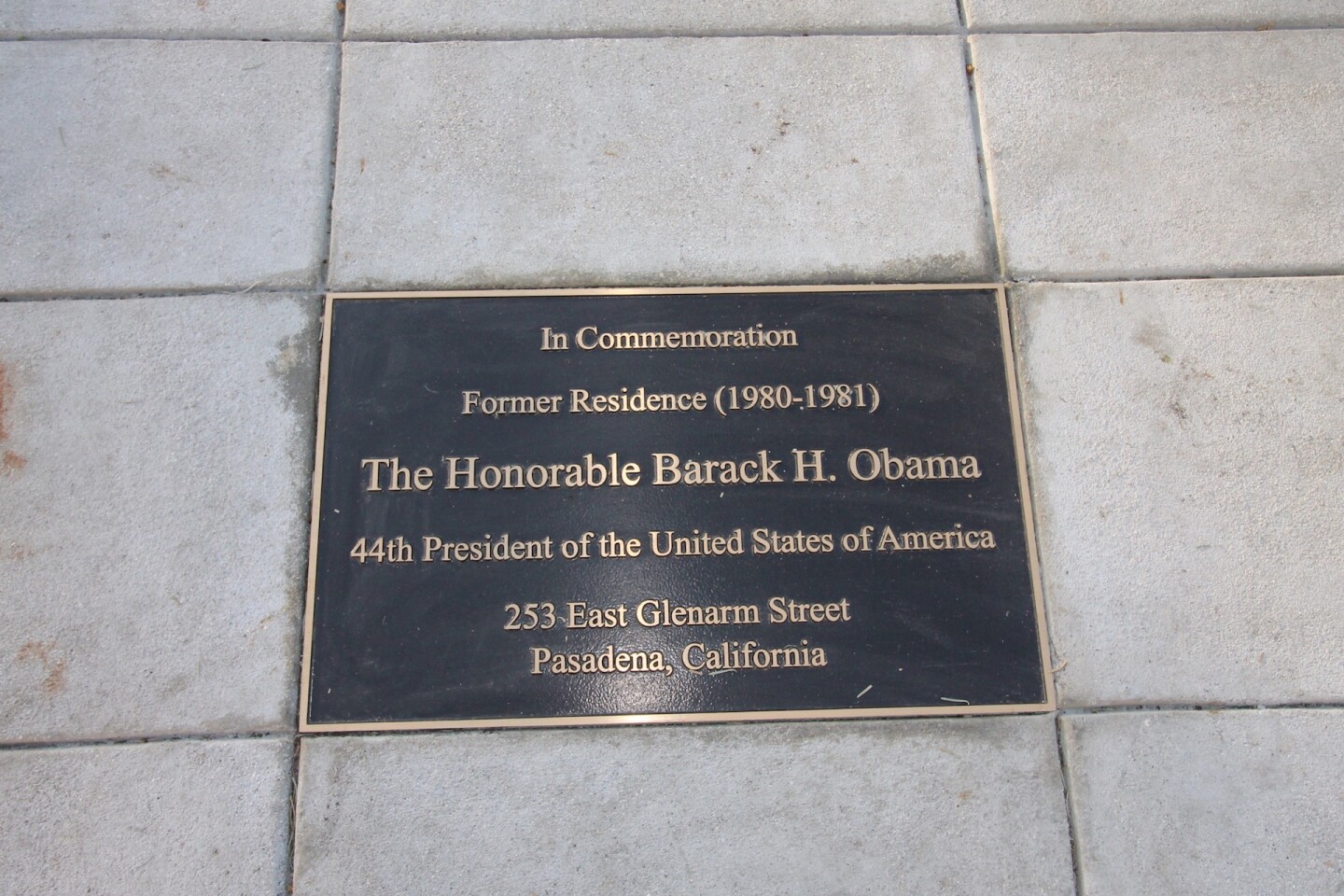 The City of Pasadena placed a plaque in front of the apartment building where President Obama lived in Pasadena (2017).