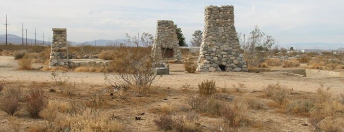 The ruins of Llano del Rio, California | Binksternet