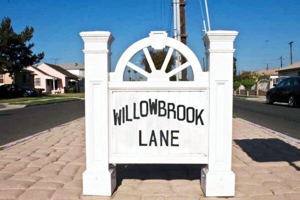 Though it is often lumped with Watts and Compton, Willowbrook prides itself in its distinct personality. Photo courtesy of LA County Arts Commission.