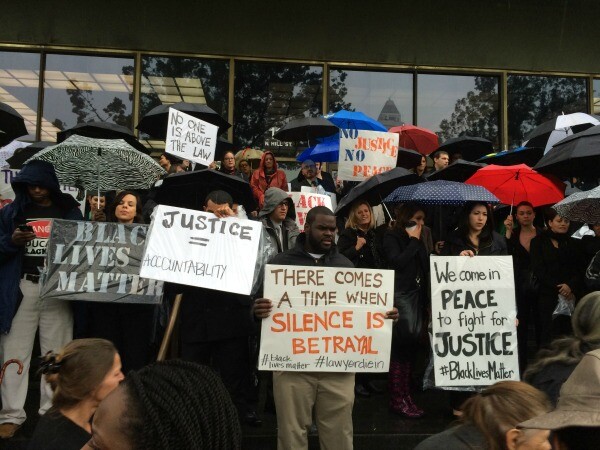 Lawyers protesting at the Stanley Mosk Courthouse. | Photo: Courtesy Helen Yum/Lawyers for Black Lives