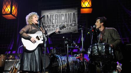 Shovels & Rope perform "Birmingham" at the 2013 Americana Mu