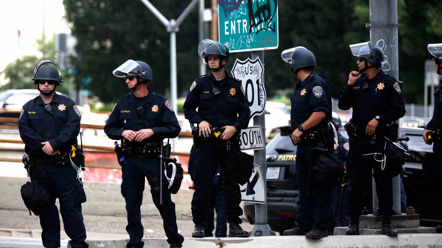 la-police-block-101-on-ramp.jpg