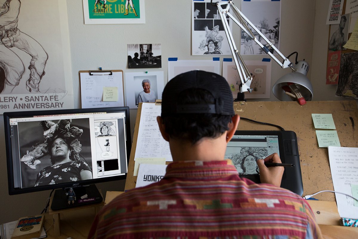 Zeke Pena working on PhotoGRAPHIC: © J. Paul Getty Trust | Sarah Waldorf - Graciela Iturbide exhibition PST LA/LA