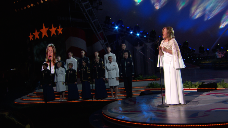 Renée Fleming Performs "How Can I Keep From Singing"