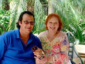 david_with_mommom.jpg