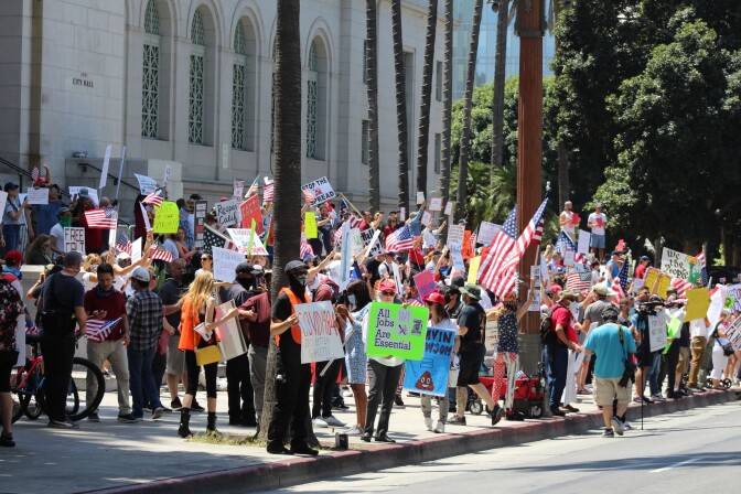 Anti-Stay-At-Home Protestors outside L.A. City Hall. | Karen Foshay