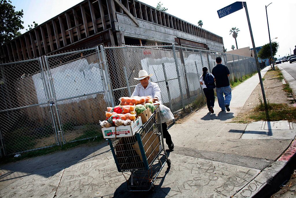 fruit_cart.jpg
