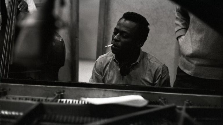 How Miles Davis Recorded "Gems of Spontaneity"