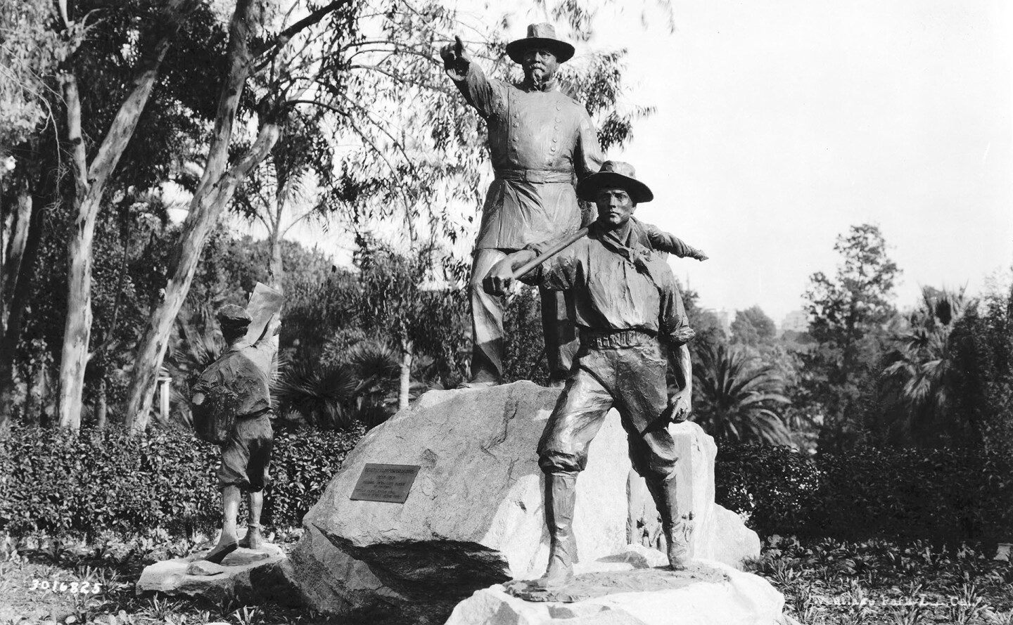 Statue of General Harrison Gray Otis in Westlake Park, courtesy of the USC Libraries, California Historical Society Collection.