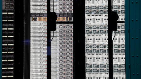 AI leaders fuel calls to rein in rapidly advancing tech