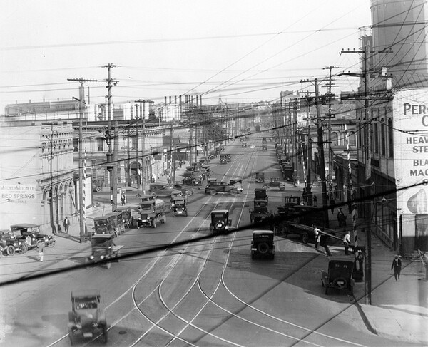 In the first part of the 20th century, Aliso Street was a major interurban trolley route into and out of downtown Los Angeles. Circa 1925 photograph courtesy of the Metro Transportation Library and Archive.