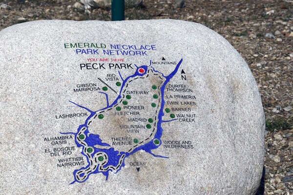 The expanded Emerald Necklance Park Network is a 68-mile greenway, encompassing communities throughout Greater Los Angeles and will link over 1,500 acres of park and green space | Photo: Yosuke Kitazawa.