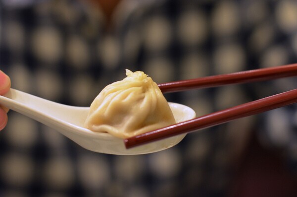Soup dumpling from Wang Xing Ji | Photo by Clarissa Wei