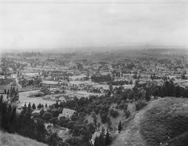 1910 view of East Los Angeles (the future Lincoln Heights), looking south from the highlands above the neighborhood. Courtesy of the Title Insurance and Trust / C.C. Pierce Photography Collection, USC Libraries.