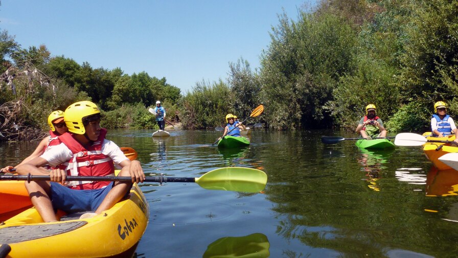 L.A. River Expeditions launches kayaks for its tours along the Sepulveda Basin Recreation Area. | Sandi Hemmerlein