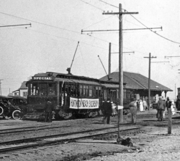 A Pacific Electric excursion car in Huntington Beach, circa 1915. Courtesy of the Orange County Archives.