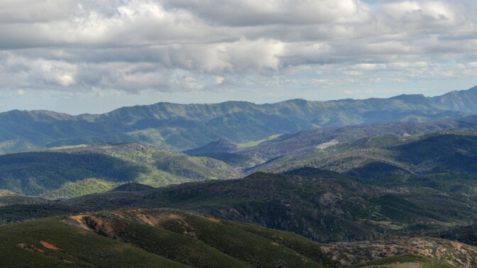 Shifting light accentuates long coastal ridges at Berryessa Snow Mountain | Photo: Tami A. Heilemann, Department of the Interior