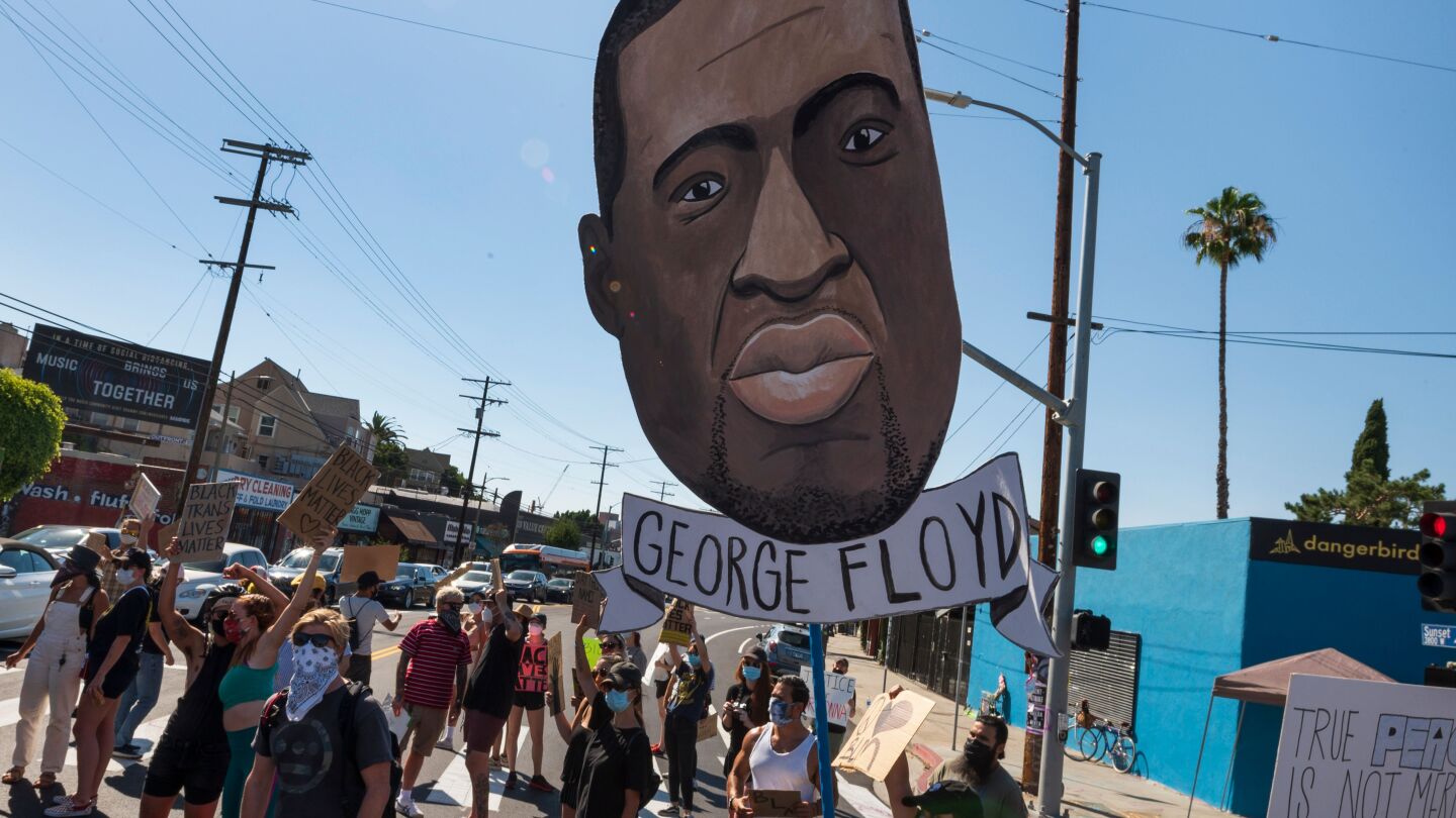 TOPSHOT-US-POLITICS-RACISM-DEMONSTRATION