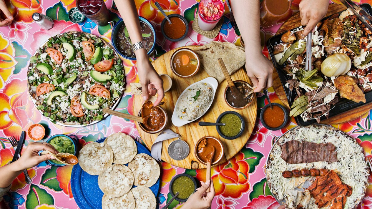 Guelaguetza Mole