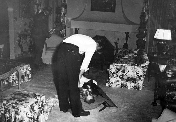 After the 1949 assassination of Bugsy Siegel in his Beverly Hills living room, Cohen became a leading figure in L.A. organized crime, competing with Mafia leader Jack Dragna. Courtesy of the Herald-Examiner Collection, Los Angeles Public Library.