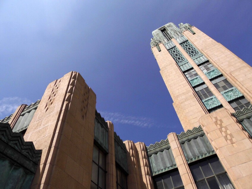 Exterior detail of Bullocks Wilshire (Photo by Sandi Hemmerlein)