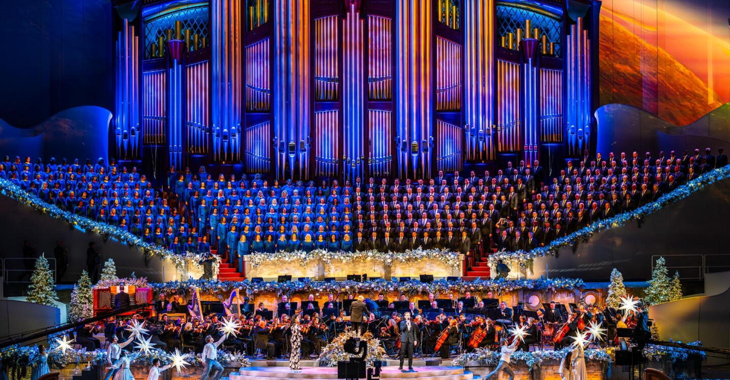 Christmas With The Tabernacle Choir
