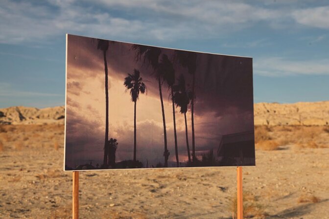 Outdoor photography gallery | Photo: Drew Tewksbury