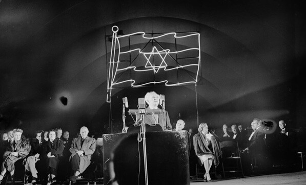 In 1951, the Hollywood Bowl welcomed Israeli Prime Minister David Ben-Gurion. Courtesy of the Los Angeles Examiner Collection, USC Libraries.