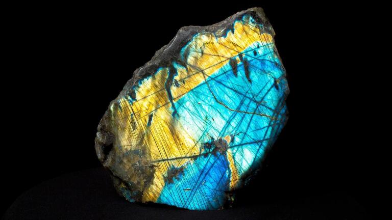 The Minerals Behind Modern Life