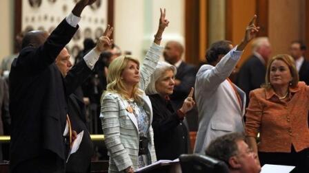 In Texas, Marathon Filibuster Derails New Abortion Bill