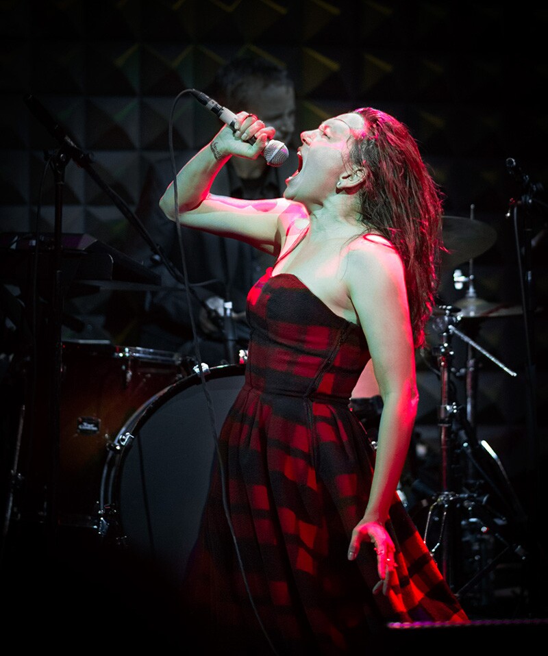 Tanya Tagaq in New York Jan 2015 photo by Shelagh Howard