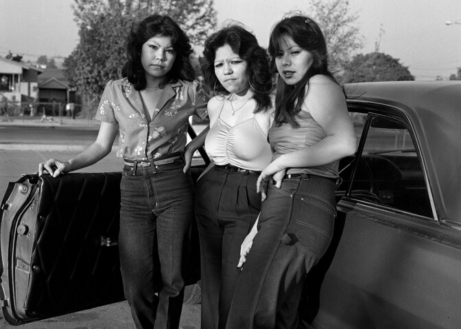 Janette Beckman, "Rivera Bad Girls"