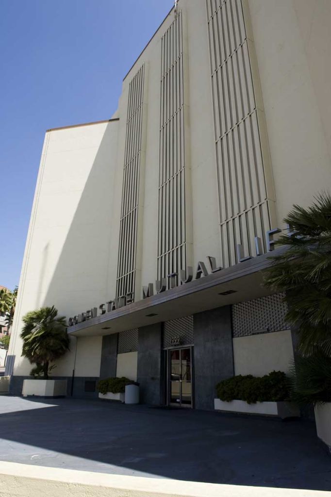 Golden State Mutual Life Insurance Company, California. 2010 | Chris Fitzgerald for the Paul R. Williams Project at the Art Museum of the University of Memphis