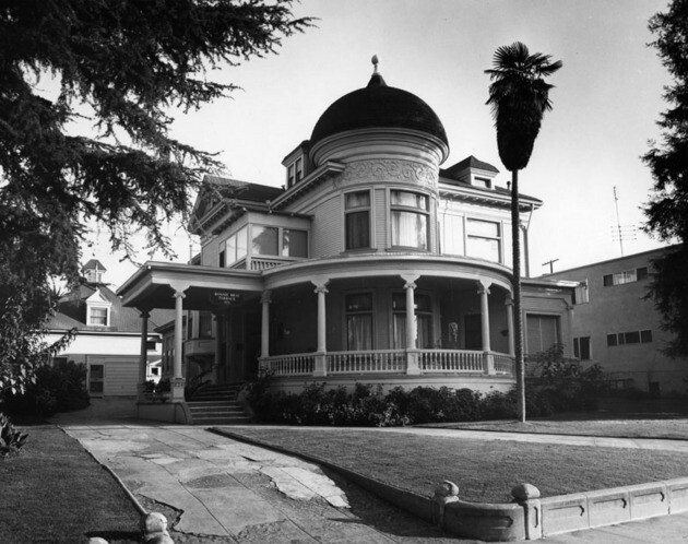Victorian on BB.jpg
